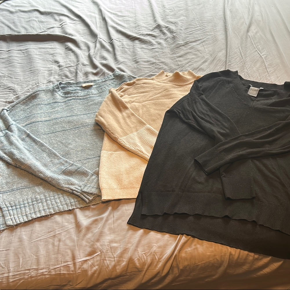 Multiples Black and Tan Crew & Scoop Neck Sweaters